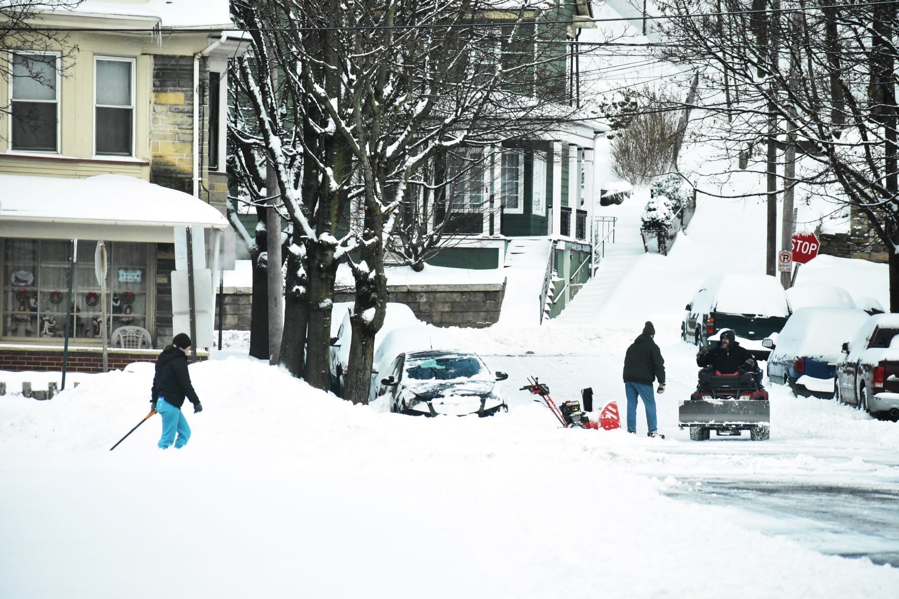 Snowy cleanup at Eighth and Commerce